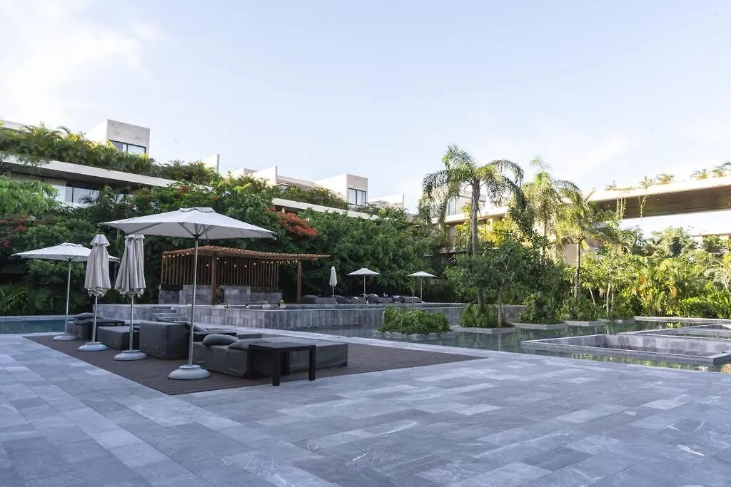 Mistiq Design Studio Gympoolrest Tulum Apartment